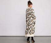 Stilvoll gepunkteter Staubmantel mit Leopardenmuster
